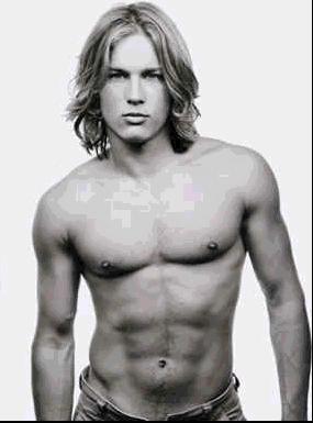 Travis Fimmel